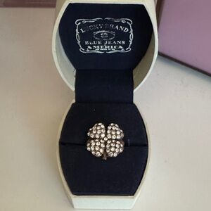 RARE Vintage Lucky Brand Gold-Tone Crystal Clover Ring